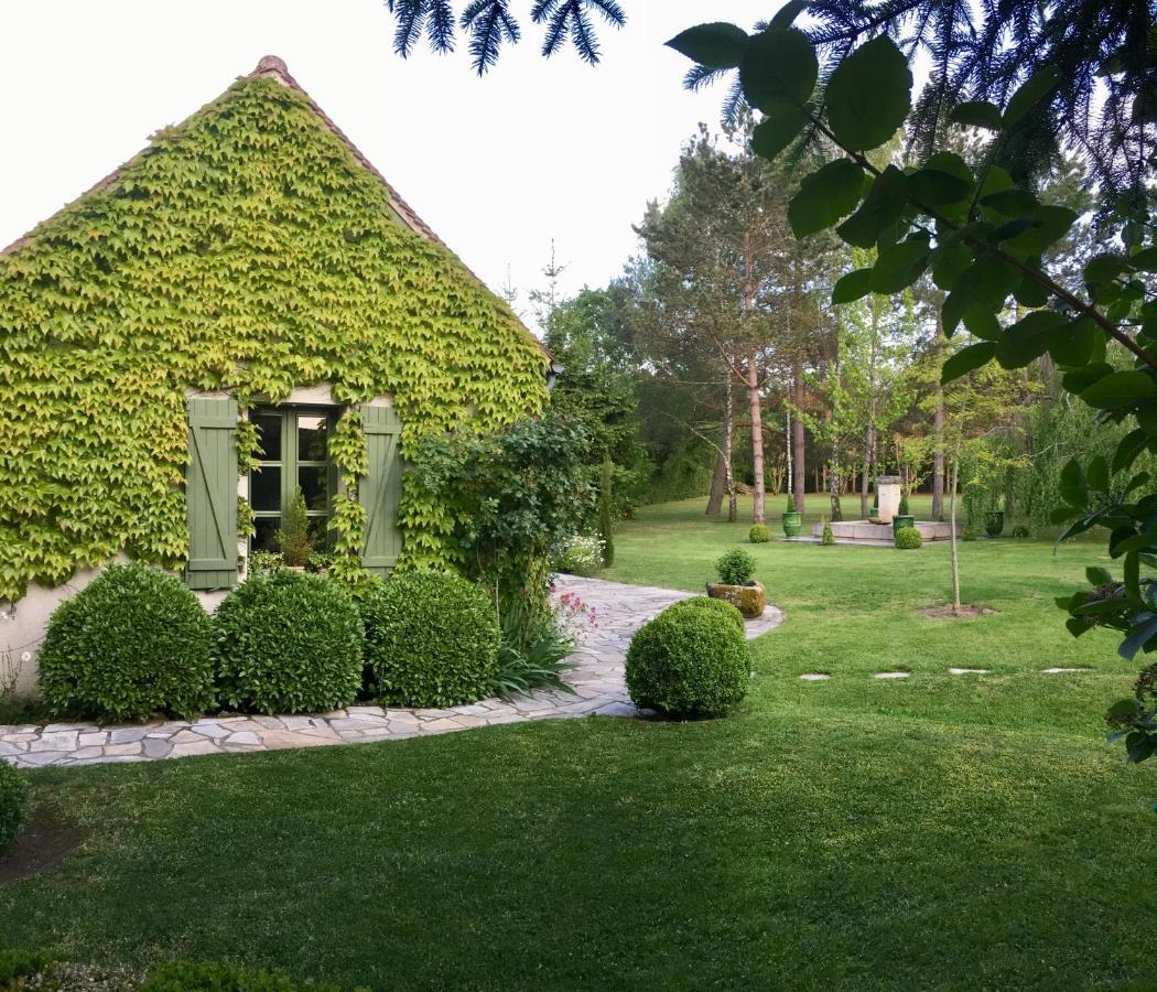La Grande Poterie Hotel Coulandon Екстериор снимка